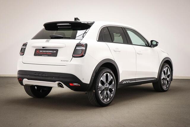 Fiat 600 1.2 Hybrid La Prima | MASSAGE | NAVIGATIE | DAB | APPLE | CAMERA