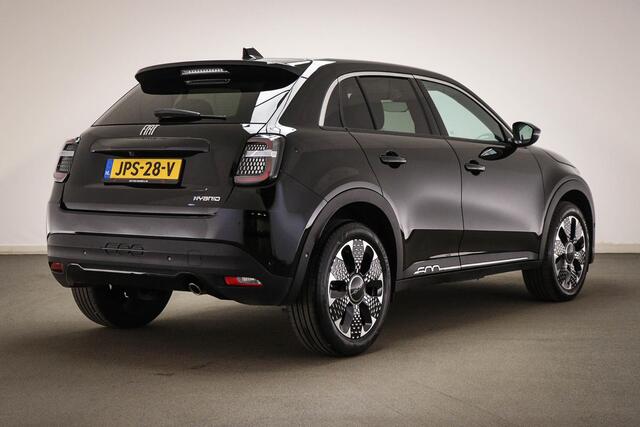 Fiat 600 1.2 Hybrid La Prima | STOELVERWARMING | SFEERVERLICHTING | DAB | APPLE | CAMERA | 18"