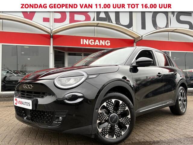 Fiat 600 1.2 HYBRID LA PRIMA 110PK AUT. LEER NAVI CAMERA CARPLAY AIRCO