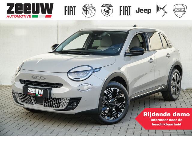 Fiat 600 600e La Prima 54 kWh | Navi | Camera | Carplay | 18"