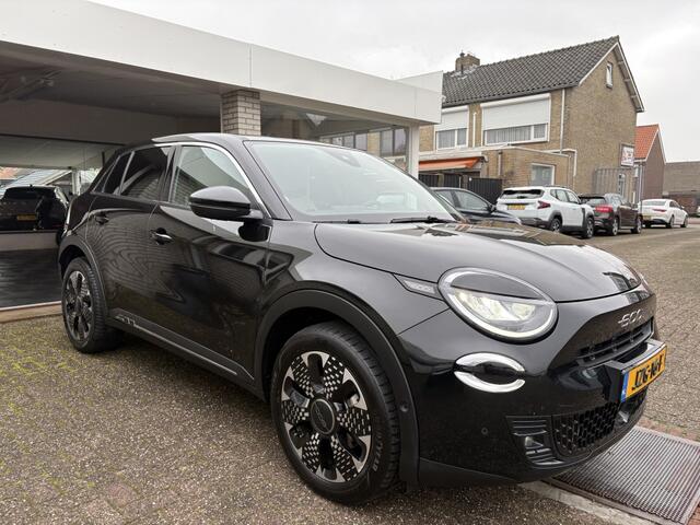 Fiat 600 1.2 Hybrid La Prima AUTOMAAT