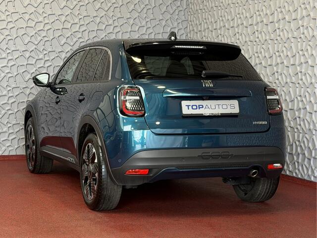 Fiat 600 1.2 HYBRID LA PRIMA CAMERA CARPLAY ADAP.CRUISE STOELVERW. ELEK.KLEP LEER MASSAGE ELEK.STOEL 18''LMV ? Top Auto Fiat Wijchen , 30 Jaar ervaring in Fiat , Wij leveren de : Icon / La Prima / Pop / Sport . Urban / Benzine / Hybrid . Met Fabrieksgarantie ?