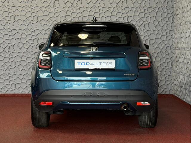 Fiat 600 1.2 HYBRID LA PRIMA CAMERA CARPLAY ADAP.CRUISE STOELVERW. ELEK.KLEP LEER MASSAGE ELEK.STOEL 18''LMV ? Top Auto Fiat Wijchen , 30 Jaar ervaring in Fiat , Wij leveren de : Icon / La Prima / Pop / Sport . Urban / Benzine / Hybrid . Met Fabrieksgarantie ?