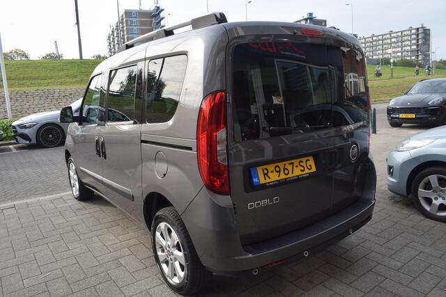 Fiat DOBLO 1.4 T-Jet Lounge Climate Cruise PDC