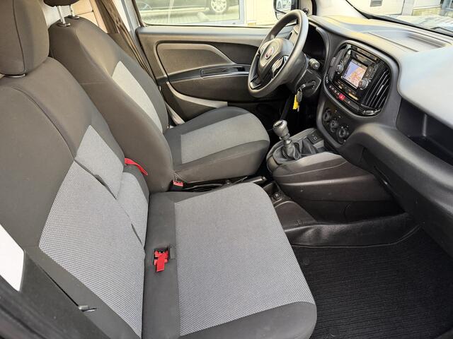 Fiat DOBLO Cargo 1.6 MJ L2H1 Maxi * 81.086 Km * 3 Zits * Navi * Aico * Cruise Control *