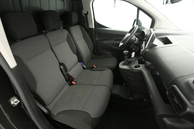 Fiat DOBLO 1.5 BlueHDi | 102PK | 3 Zits | Airco | Cruise | Camera | Carplay | Trekh. | Navi