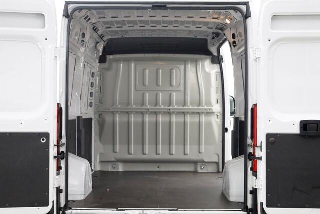 Fiat DUCATO 30 2.2 MultiJet 120pk L2H2 Airco/PDC 02-2023