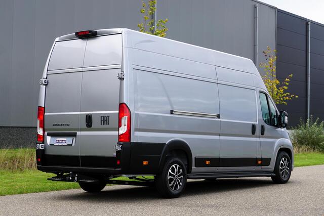 Fiat DUCATO 2.2 MultiJet L4H3 3.5t Heavy |Trekhaak 3000KG |180 pk |Full LED koplampen |Groot scherm Navi |Camera |Carplay |Android auto |Metallic |Parkeersensoren |Mistlampen |Cruise control |Climate control |EURO6
