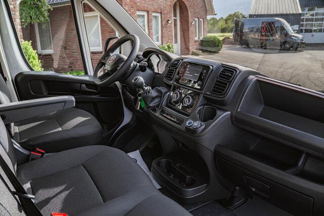 Fiat DUCATO 2.2 Mjet 140 pk Dubbel Cabine va 419,- p/m 7-Zits Pick Up/Open Laadbak LxBxH 330x202x40 cm, Airco, Nieuw