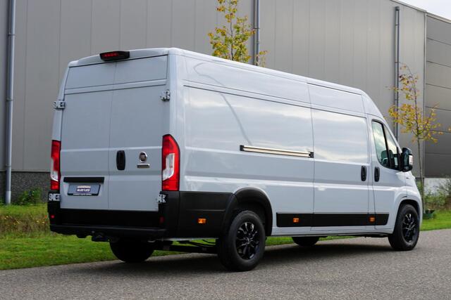 Fiat DUCATO 35H 2.3 MultiJet L4H2 180 pk |Automaat |Grijs |Topstaat |Camera |Cruise |Navi |Trekhaak |Maxi |EURO6 |1e eigenaar |Mooie camperbasis |Parkeersensoren