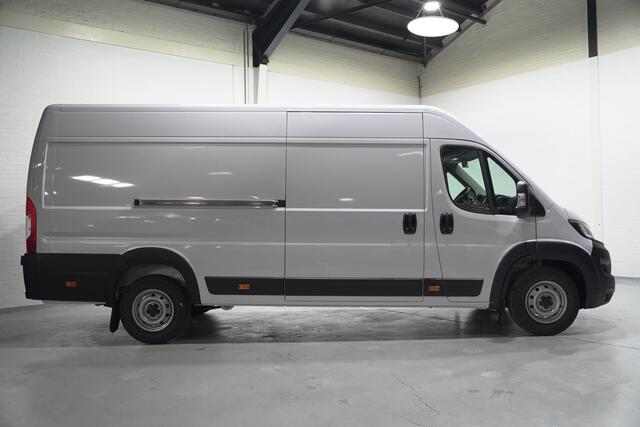Fiat DUCATO 2.2 MultiJet 140 pk L4H2 Airco, va 419,- p/mnd Airco, BPM vrij, Cruise control, DAB+, PDC achter, 3-Zits, Nieuw