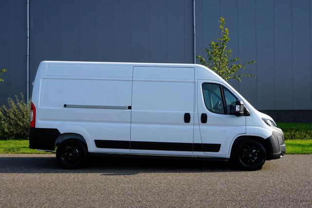 Fiat DUCATO 2.2 MultiJet 140 L3H2 3.5t |Automaat |140 pk |Betimmering |Nieuw |Camera |Cruise |Airco |Verzwaard |Bluetooth media en telefonie |DAB radio |Parkeersensoren |3500 KG verzwaard