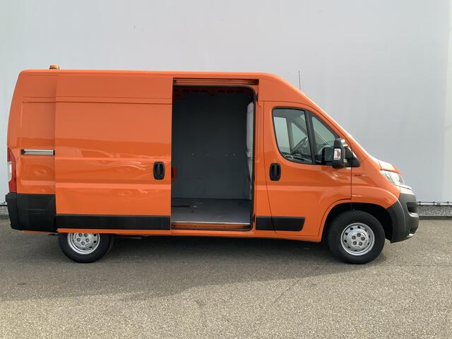 Fiat DUCATO 33 2.3 MultiJet L2H2 Airco 3 Ztis Trekhaak 2500 kg Euro 6
