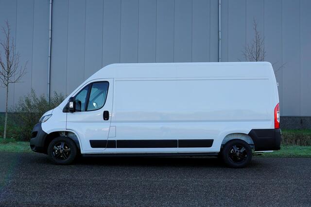 Fiat DUCATO 35 2.2 MultiJet L3H2 VERWACHT |140 pk |Camera |Cruise |Airco |Parkeersensoren |2e Airbag |1e eigenaar |3500 KG |Topstaat |BPM vrij