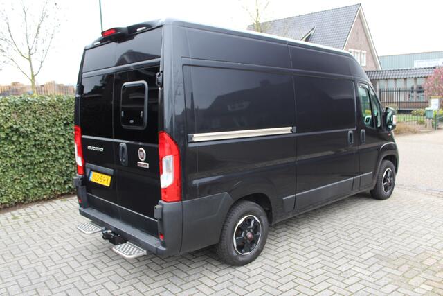 Fiat DUCATO 30 2.3 MultiJet 120PK Euro6 L2H2 Buscamper - VanCubic Premium - Nieuwe camper inrichting!