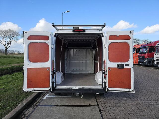 Fiat DUCATO 30 2.3 MultiJet L2H2 Maxi Clima EURO6 trekhaak cruise control airco navi camera dodehoek detectie