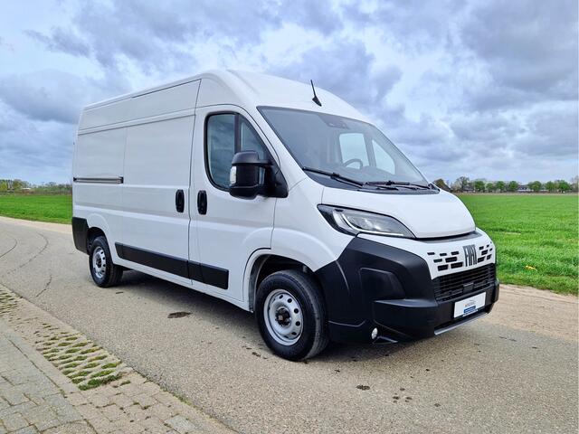 Fiat DUCATO 2.2 MultiJet 140 S&S L2H2 3.5t - 140 Pk - Euro 6 - Groot Scherm - Navi - ParkeerCamera - Airco - Cruise Control