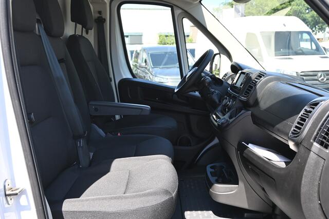 Fiat DUCATO 2.2 140 pk L2H2 3.5t Airco, Camera, 270 Graden achterdeuren
