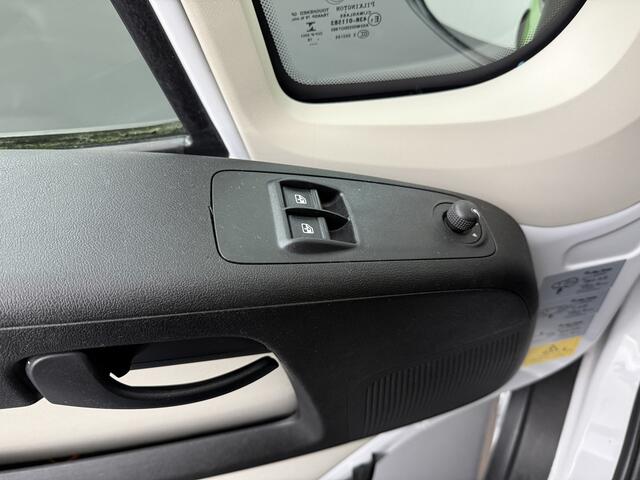 Fiat DUCATO 2.3MultiJet 130PK Automaat Koelbakwagen | Airco | Cruise | 3-Zits