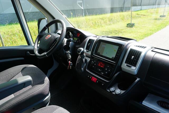Fiat DUCATO 35H 2.3 MultiJet L3H2 in Topstaat |1e eigenaar |Automaat |Grijs |160 pk |3500 KG |2e airbag |Camera |Cruise |Navi |Climate control |Trekhaak |EURO6