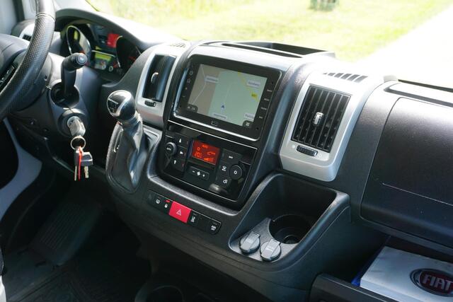 Fiat DUCATO 35H 2.3 MultiJet L3H2 in Topstaat |1e eigenaar |Automaat |Grijs |160 pk |3500 KG |2e airbag |Camera |Cruise |Navi |Climate control |Trekhaak |EURO6