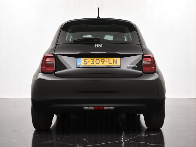 Fiat E-500 Electric 42kWh 119PK - Navigatie via Apple Carplay/Android Auto - Climate control - Cruise control - 12 maanden garantie - WLTP actieradius 314 km.
