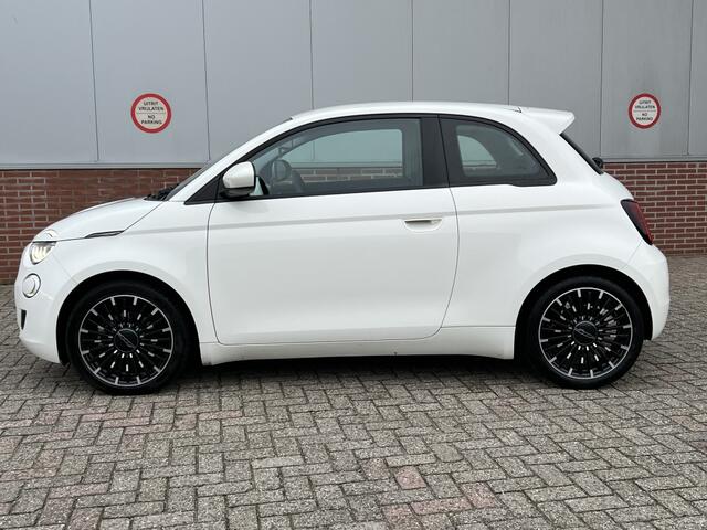 Fiat E-500 Icon 42 kWh | Navi | LED | Carplay | Comfort | PDC | 17"