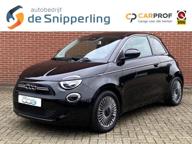 Fiat E-500 42 KWH CARPLAY CRUISE CLIMA DAB LICHTMETALEN VELGEN