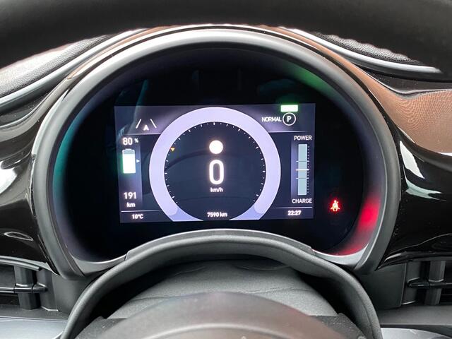 Fiat E-500 42 KWH CARPLAY CRUISE CLIMA DAB LICHTMETALEN VELGEN
