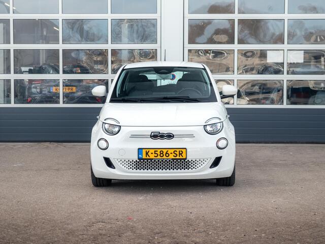 Fiat E-500 Business Launch Edition 42 kWh | SOH 91% | Clima | Cruise | Regensensor | Apple Carplay | 16"