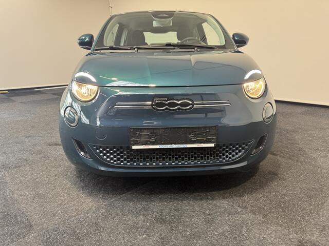 Fiat E-500 icon SOH 95% Car play Cruise control lane assist LM Velgen