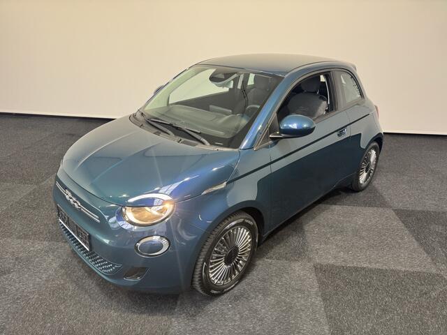 Fiat E-500 icon SOH 95% Car play Cruise control lane assist LM Velgen