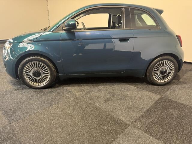 Fiat E-500 icon SOH 95% Car play Cruise control lane assist LM Velgen