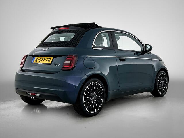 Fiat E-500 Cabrio La Prima 119PK / 42 kWh / SOH 88% / Leder / Adap-Cruise / Pdc+Camera / Navigatie / Airco-ecc. / Apple Carplay Android / Apk 11-2026