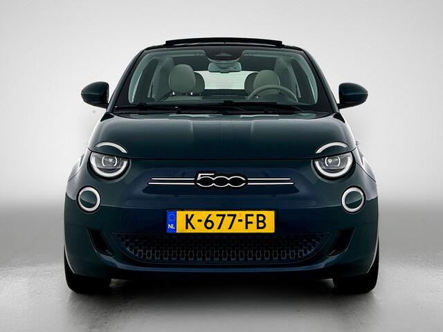 Fiat E-500 Cabrio La Prima 119PK / 42 kWh / SOH 88% / Leder / Adap-Cruise / Pdc+Camera / Navigatie / Airco-ecc. / Apple Carplay Android / Apk 11-2026