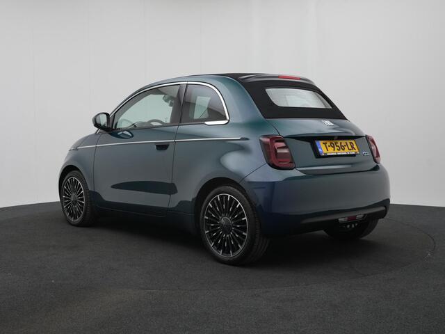 Fiat E-500 C La Prima automaat 42 kWh | Cruise Control | CarPlay | Navigatie | Parkeersensoren | Achteruitrijcamera | Stoelverwarming | LED verlichting - 16% bijtelling tot 12-2027