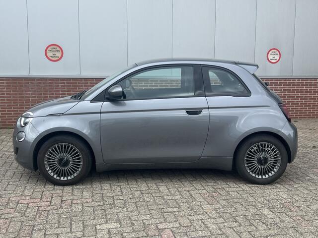 Fiat E-500 Icon 42 kWh | Navi | Carplay | Cruise | PDC | 16"