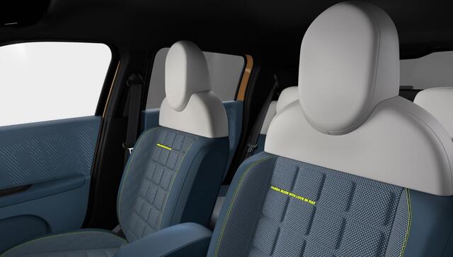 Fiat PANDA Grande La Prima 11 kW 44 kWh GRATIS WALLBOXX - DIRECT RIJDEN - 8 JAAR GARANTIE!