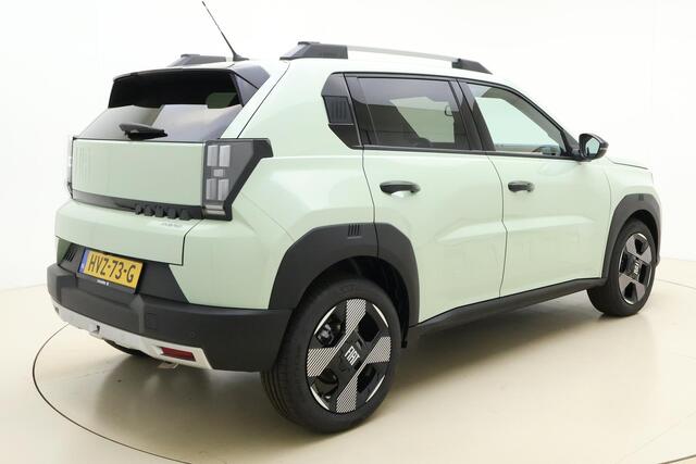 Fiat PANDA Grande 1.2 Hybrid La Prima | Navigatie | Climate control | Camera | Dakrails | Lichtmetalen velgen | Extra getint glas | Nieuw model | Hoge instap