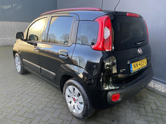 Fiat PANDA 0.9 TwinAir Lounge Automaat Airco - Parkeersensoren achter - Trekhaak - Start/stop systeem - Stuur multifunctioneel - Mistlampen voor - Bluetooth - Radio