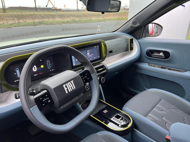 Fiat PANDA Grande 1.2 Hybrid ICON | Pack Style | Lichtmetalen velgen | Carplay | Parkeersensoren