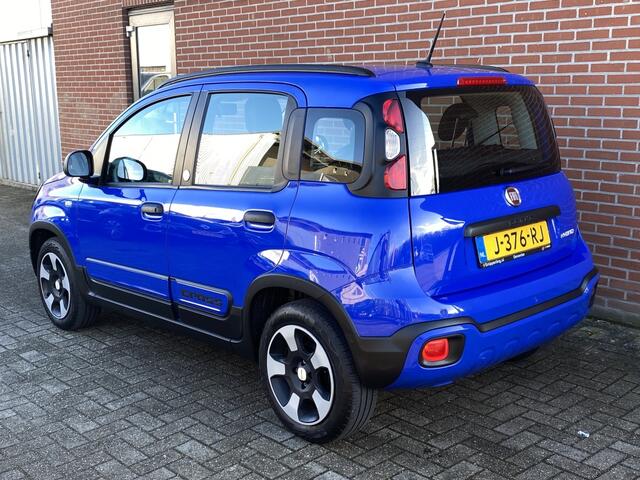 Fiat PANDA 1.0 Hybr. Launch Edition CLIMA PARKEERSENSOREN DAB