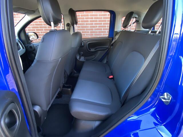 Fiat PANDA 1.0 Hybr. Launch Edition CLIMA PARKEERSENSOREN DAB