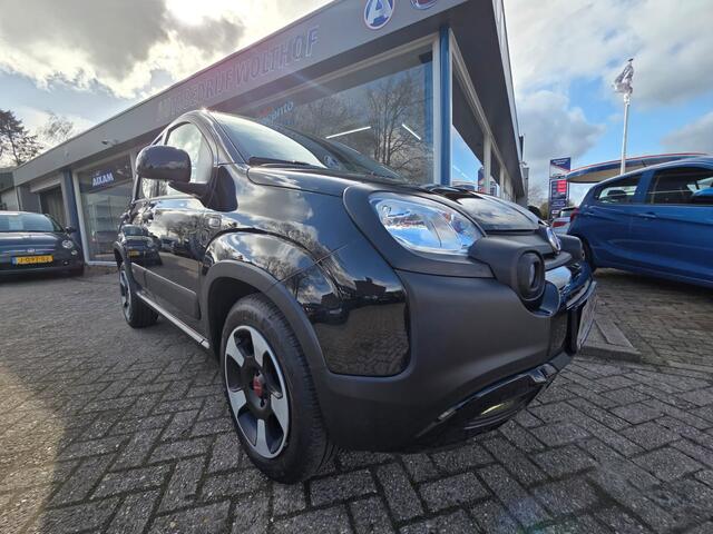 Fiat PANDA 1.0 Hybrid City Cross
