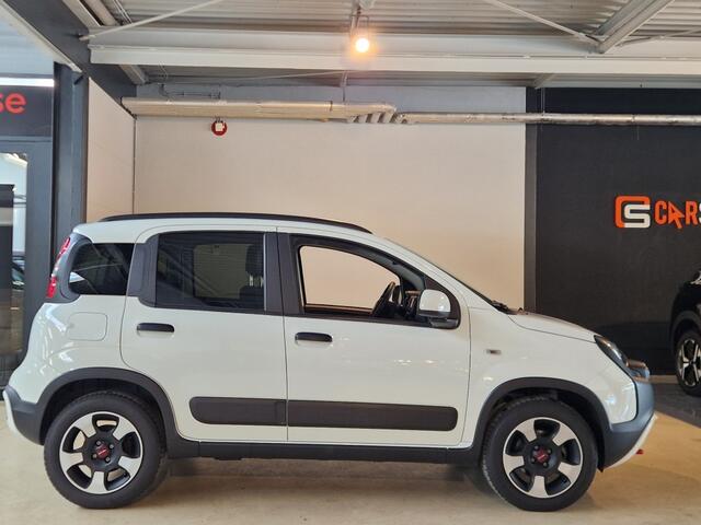 Fiat PANDA 1.0 Hybrid Cross
