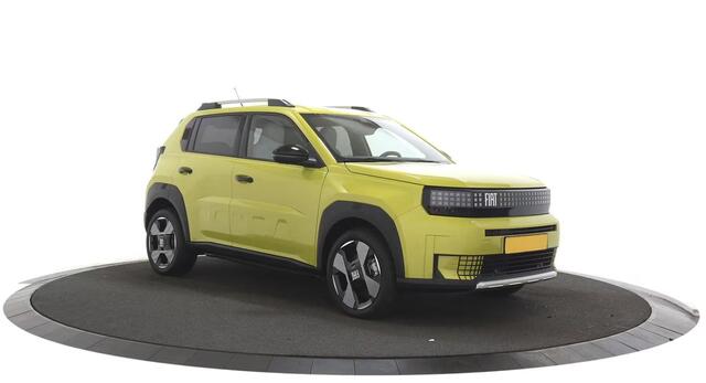 Fiat PANDA Grande La Prima 11 kW 44 kWh Pack Winter / Camera / Navigatie