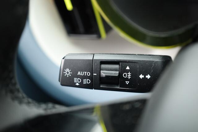 Fiat PANDA Grande La Prima 11 kW 44 kWh | Orig. NL | Rijklaar! | Stoel-stuur&ruitverw. | Camera+PDC | Dig. Cockpit | Cruise | Led | ACC | 17'' V