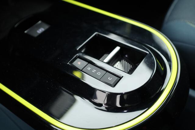 Fiat PANDA Grande La Prima 11 kW 44 kWh | Orig. NL | Rijklaar! | Stoel-stuur&ruitverw. | Camera+PDC | Dig. Cockpit | Cruise | Led | ACC | 17'' V