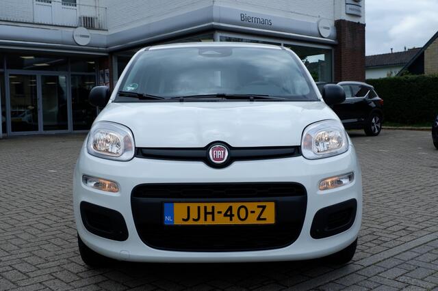Fiat PANDA 1.0 Hybrid City / INCL. 12mnd BOVAG / Parkeer-sensoren