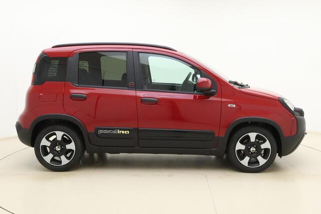 Fiat PANDA 1.0 Hybrid Pandina | Navigatie via Carplay | Dakrails | Airco | Parkeersensoren | Lichtmetalen velgen | Hoge instap | Extra getint glas